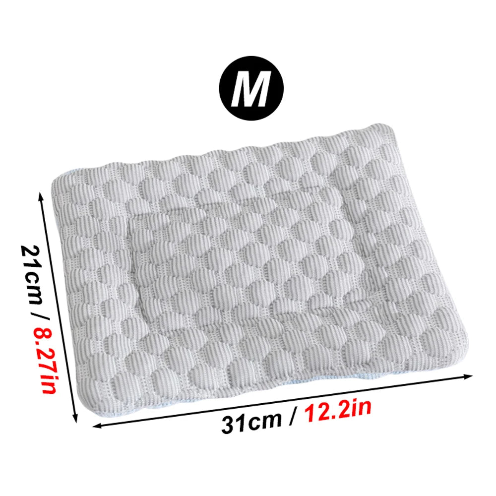 1 PC Summer Cooling Pet Mat Soft Breathable Self-Cooling Blanket Mat for Small Animal Hamster Guinea Pigs Chinchillas Rat Rabbit