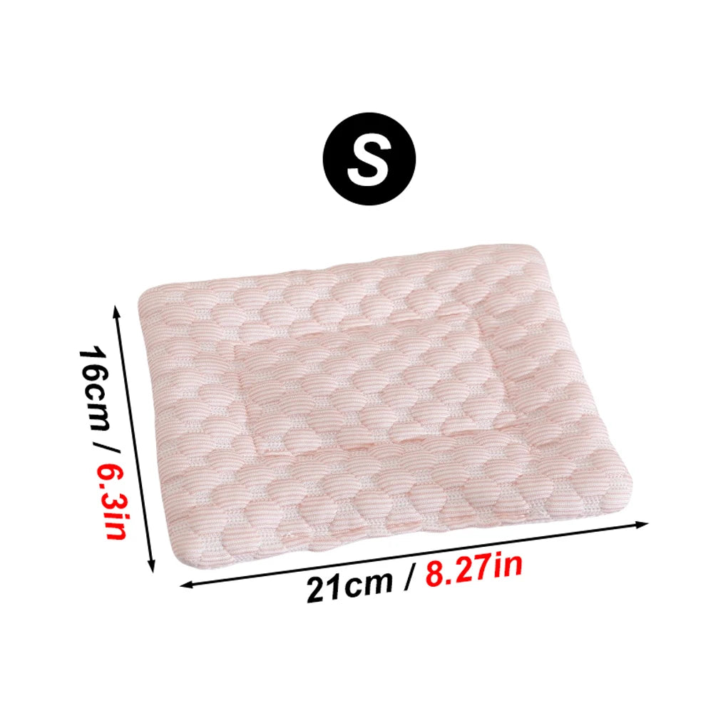 1 PC Summer Cooling Pet Mat Soft Breathable Self-Cooling Blanket Mat for Small Animal Hamster Guinea Pigs Chinchillas Rat Rabbit
